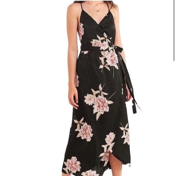 NWT Urban Outfitters, Floral wrap dress, Black/Pink, S - Picture 4 of 6